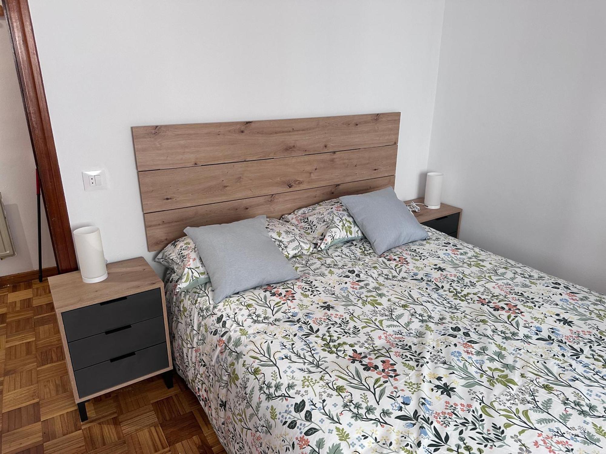 Acogedor Apartamento Con Vistas A La Catedral Y Parking Oviedo Bagian luar foto